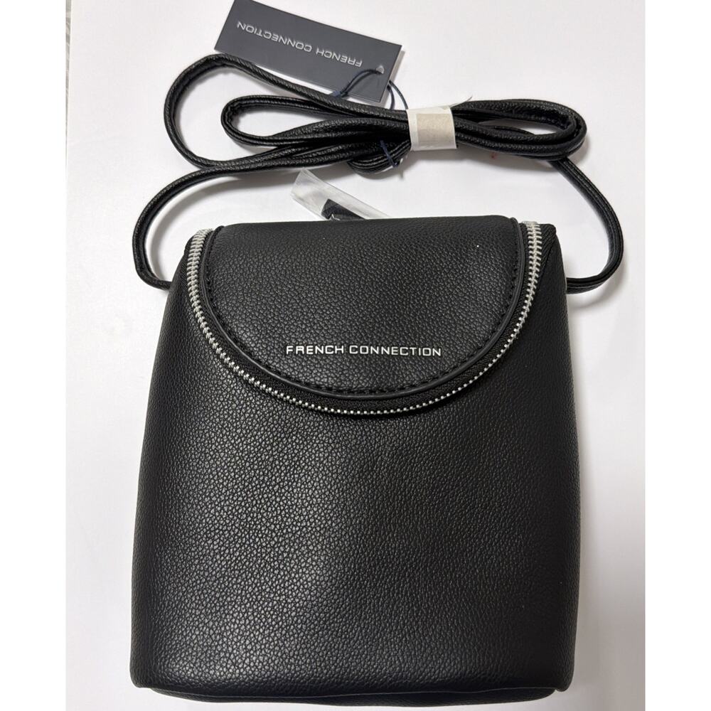 French Connection Black Noreen Slouchy Easy Crossbody Cell Phone Bag $78 NWT